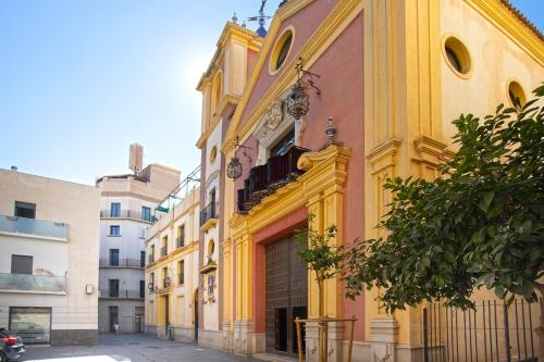 -MalagaSunApts-Industrial Loft CityCentre, Malaga