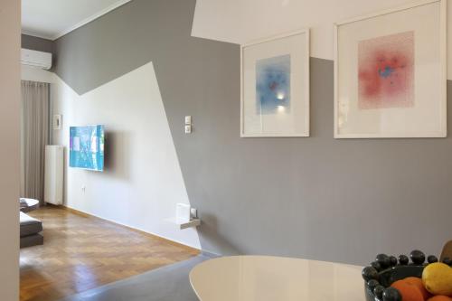 Little gem 2 mins from Acropolis Museum - image 12