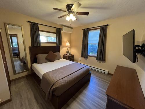 Woodfield Manor - A Sundance Vacations Property