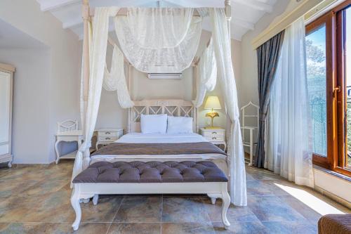 Alya Villa Hotel - main image