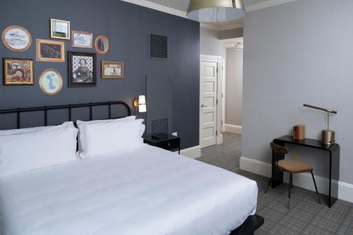 Copley Square Hotel - image 14