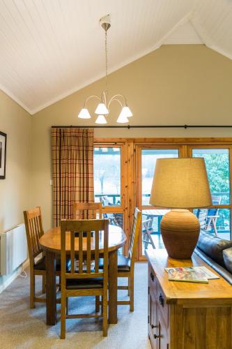 Cameron House Lodges