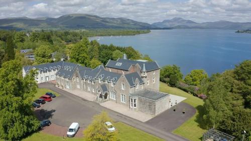 Benoch Lomond Castle