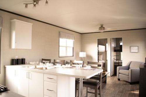 廚房, Vine Ridge Resort - Cottages in 濱湖尼亞加拉（安大略）