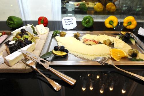 HELIOPARK Bad Hotel Zum Hirsch - image 11