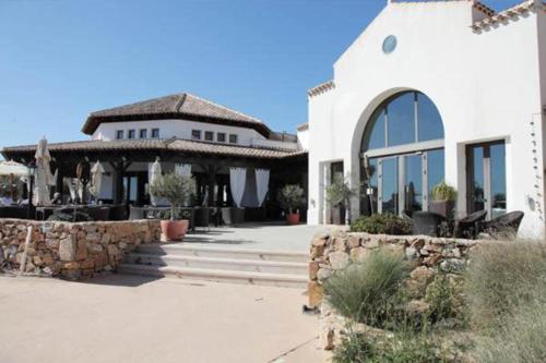 Three Bedroom Luxury Villa El Valle Golf Resort
