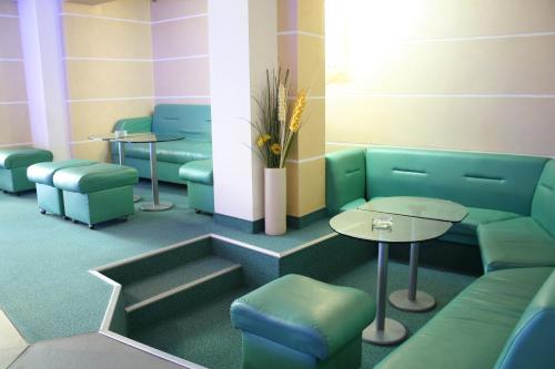 ALPHA family HOTEL - Hotel - Blagoevgrad