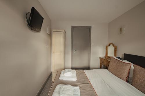 Old Mill Hotel & Lodge - image 7