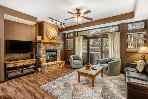 Warriors Mark Townhome 214 in Breckenridge, USA