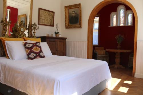 Authentieke privé-kamer bij Karen chambre d'hôte Rapenburg