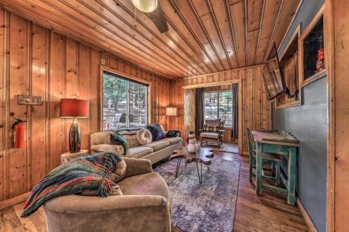 Ruidoso Cabin w/ Grill - Near Grindstone Lake!, Ruidoso