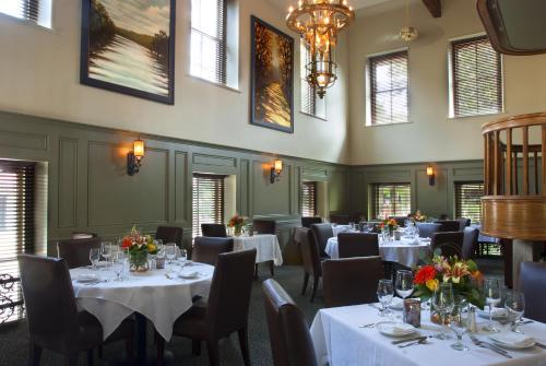 Lambertville Station Inn