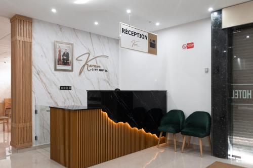 Front desk [24-hour]