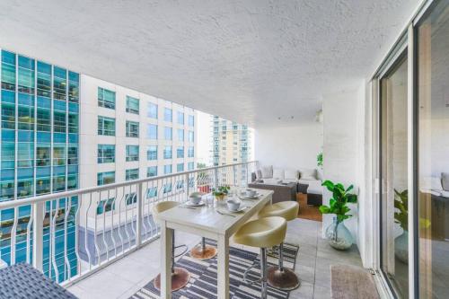 Fantastic 2/1 condo @Brickell with pool in Miami, USA