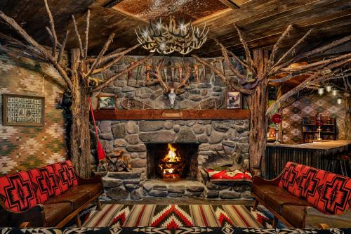 Urban Cowboy Lodge in Big Indian, USA