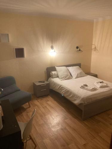 Hotel de la Forêt Room Type - Triple Room with Shared Toilet