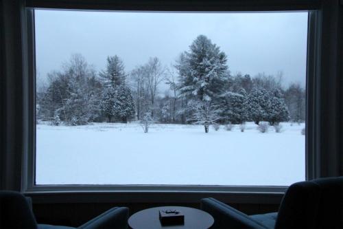 Peaceful and Private Franconia Home by Cannon! - image 2