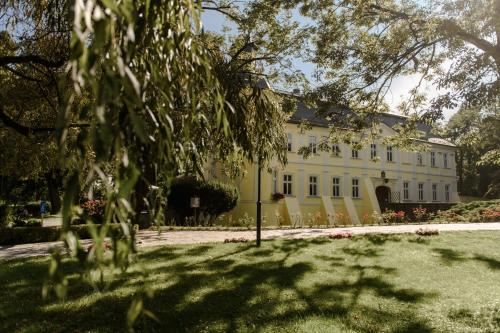 . Hotel Zamek Chałupki