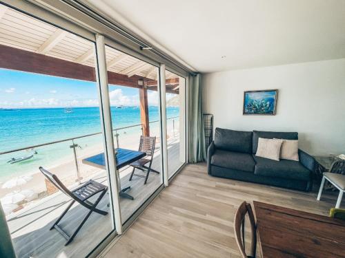 PARADISE VIEW 1 bed-room water front studio at Grand Case in Ilha de São Martinho