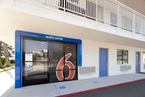 Motel 6-Arcadia, CA - Los Angeles - Pasadena Area