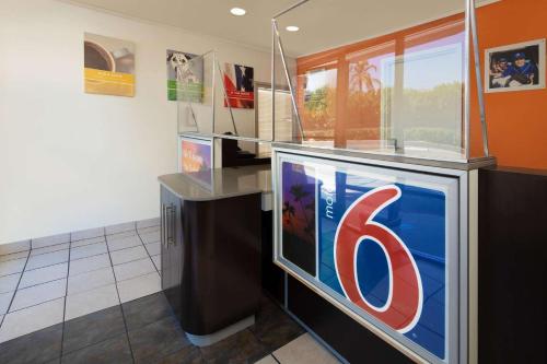 Motel 6-Arcadia, CA - Los Angeles - Pasadena Area