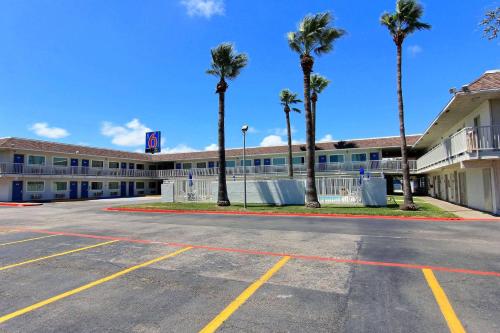 Motel 6-Corpus Christi, TX - East - North Padre Island