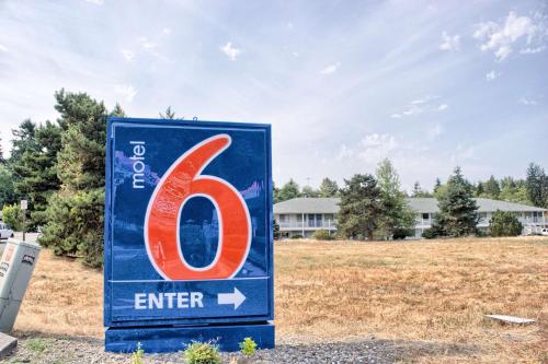 Motel 6-Seattle, WA - South