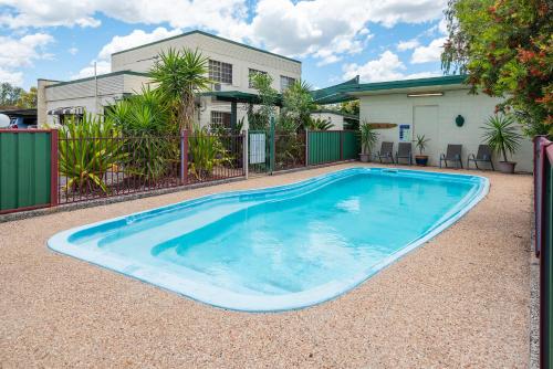 Exterior view of Roma Motel