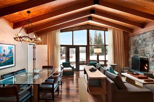 Kilátás, Fairmont Jasper Park Lodge in Jasper (AB)