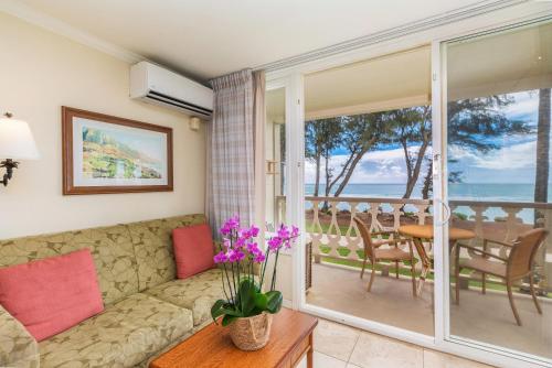 Islander on the Beach 232