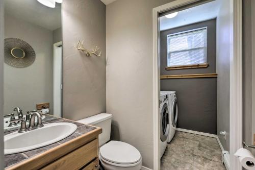 Bathroom, Cozy Carbondale Escape with Deck and Fire Pit! in Basalt (CO)