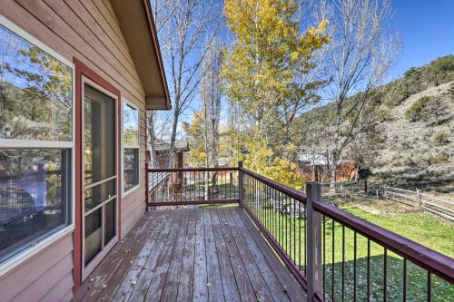 Balcony/terrace, Cozy Carbondale Escape with Deck and Fire Pit! in Basalt (CO)