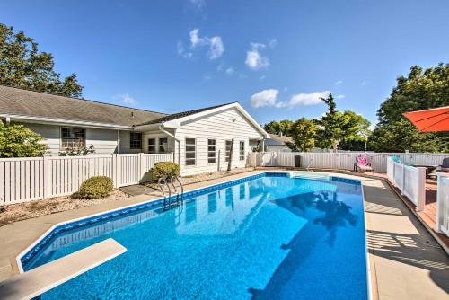 Spacious Palmyra Home with Fire Pit and Deck!