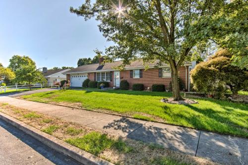 Spacious Palmyra Home with Fire Pit and Deck!