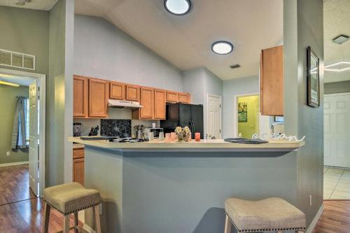 Deltona Retreat with Yard and Grill Pets Welcome! in Deltona, USA