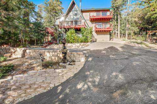 Black Diamond Vista in Big Bear Lake, USA