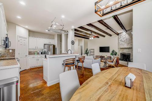Stargazer Ranch in Dripping Springs, USA