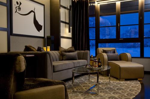 Kasara Niseko Village Townhouse - Small Luxury Hotels of The World - Niseko