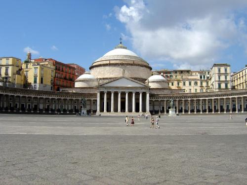 Transatlantico – Naples, CO