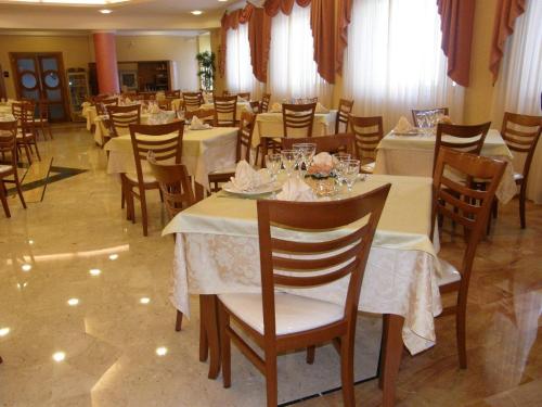 Restaurante, Albergo Casa Del Pellegrino in Monte Sant'Angelo