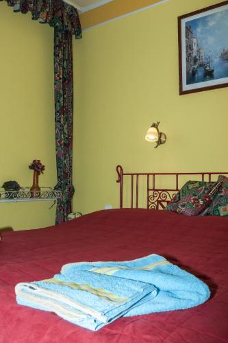 Bellevue Budapest B&B - image 6