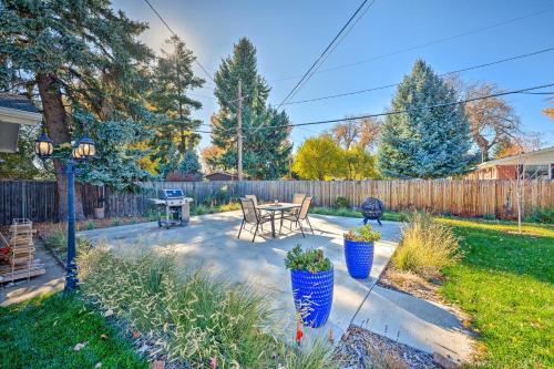 Modern Duplex with Patio - 3 Mi to Olde Town Arvada! in Arvada, USA