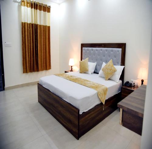 hotel photo