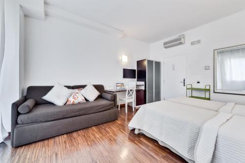 Triple Room image 2