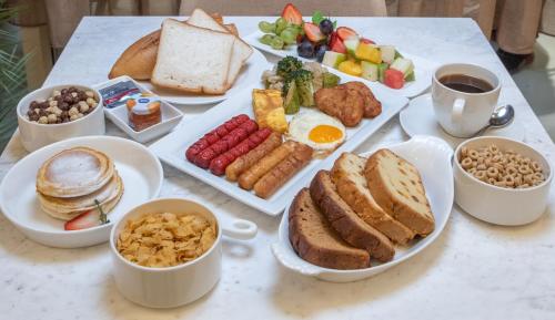 Corp Executive Hotel Doha Suites - image 2