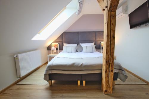 Hotel i Restauracja na Skarpie