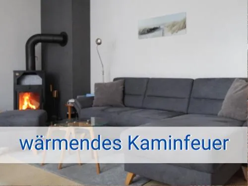 Böltser Hus Ferienwohnungen mit Strandkorb und Kamin 10 Gehminuten zum kurtaxefreien Sandstrand in Neukirchen, Deutschland