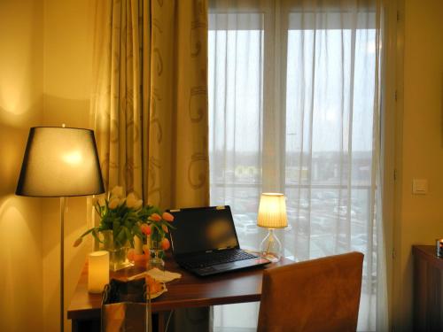 Villa Val Senart 1ere Avenue - image 3