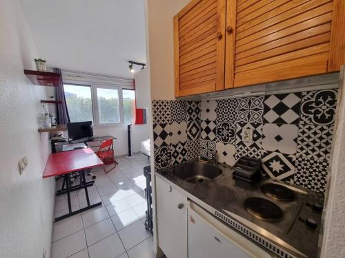 Studio Perpignan, à 30 min du Barcares Avec Parking Gratuit