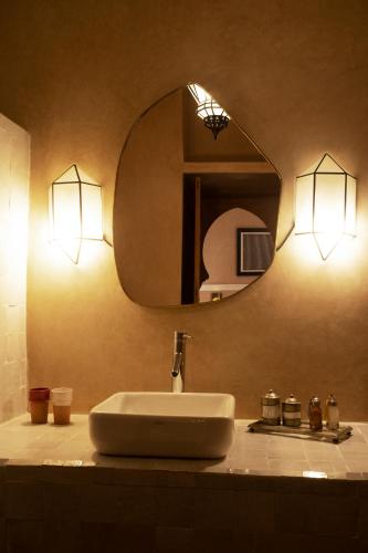 Double Room image 9